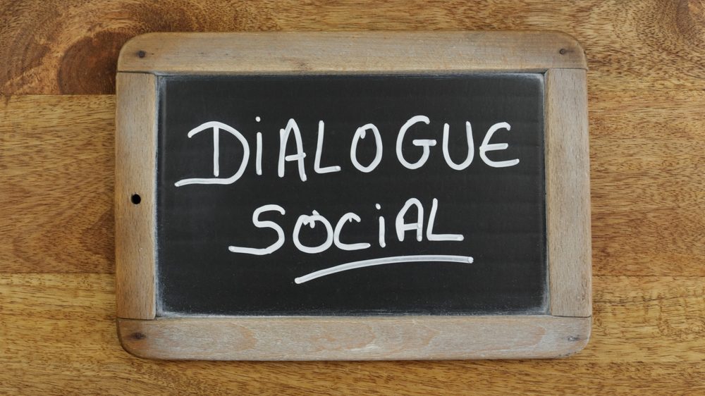dialogul social